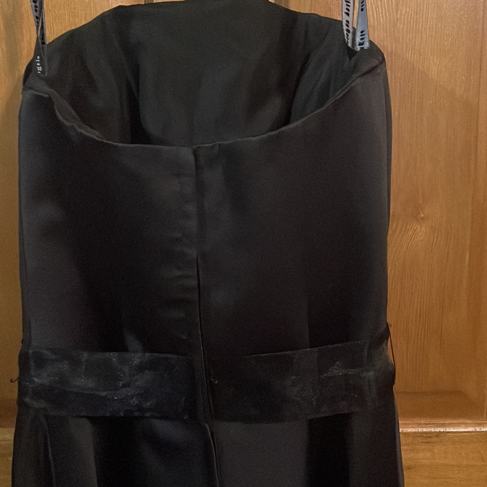 Alfred Angelo - Mid Length Grad/Prom Dress - Picture 5 of 9